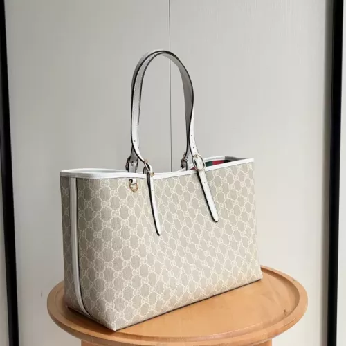 Replica Gucci AAA Quality Shoulder Bags For Women #1368816 $80.00 USD for Wholesale