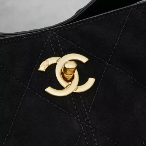Replica Chanel AAA Quality Shoulder Bags For Women #1368865 $92.00 USD for Wholesale