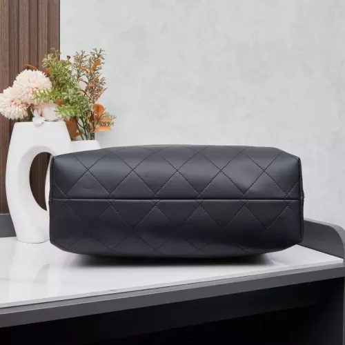 Replica Chanel AAA Quality Shoulder Bags For Women #1368867 $92.00 USD for Wholesale