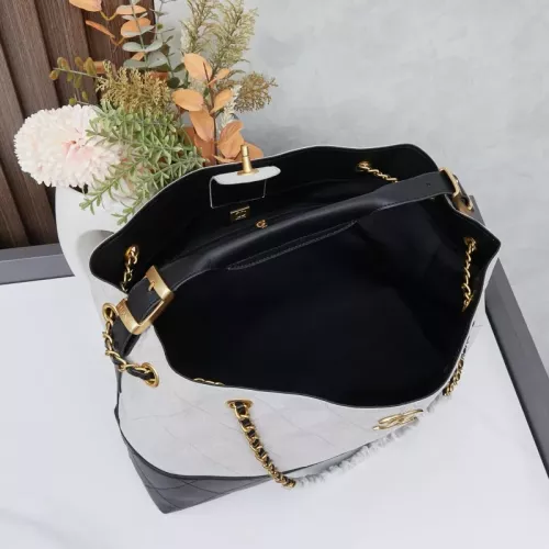 Replica Chanel AAA Quality Shoulder Bags For Women #1368867 $92.00 USD for Wholesale