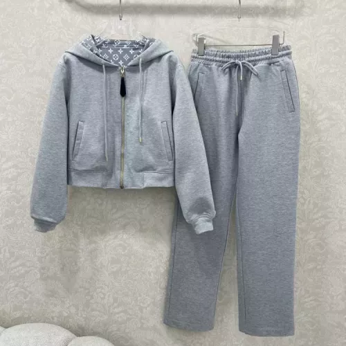 Louis Vuitton LV Tracksuits Long Sleeved For Women #1370612 $162.00 USD, Wholesale Replica Louis Vuitton LV Tracksuits