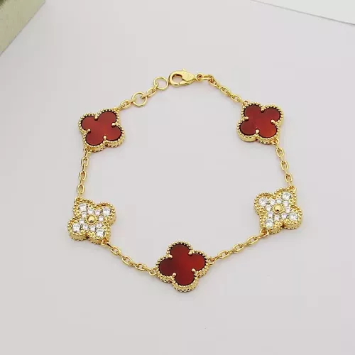 Van Cleef &amp; Arpels Bracelets For Women #1371310 $29.00 USD, Wholesale Replica Van Cleef &amp; Arpels Bracelets