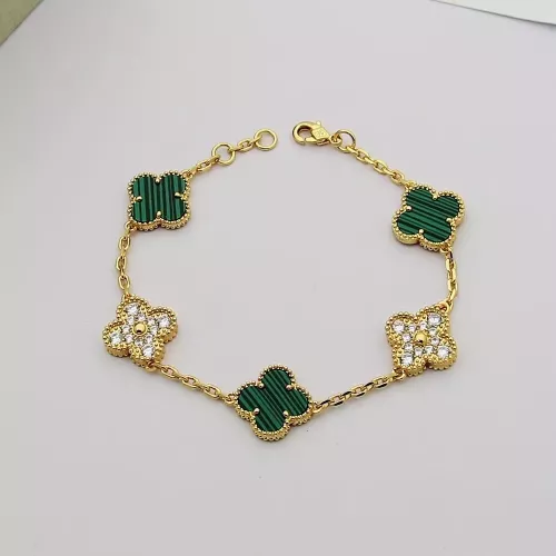 Van Cleef &amp; Arpels Bracelets For Women #1371316 $29.00 USD, Wholesale Replica Van Cleef &amp; Arpels Bracelets