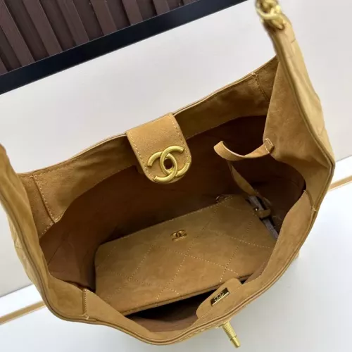 Replica Chanel AAA Quality Shoulder Bags For Women #1371934 $76.00 USD for Wholesale