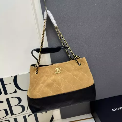 Chanel AAA Quality Shoulder Bags For Women #1371990 $96.00 USD, Wholesale Replica Chanel AAA Quality Shoulder Bags
