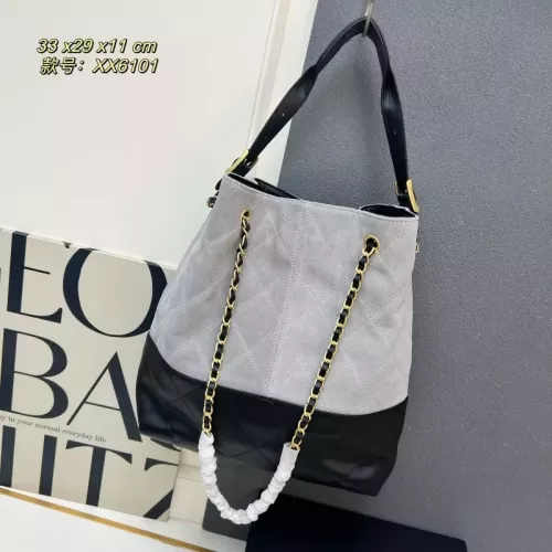 Replica Chanel AAA Quality Shoulder Bags For Women #1372005 $96.00 USD for Wholesale