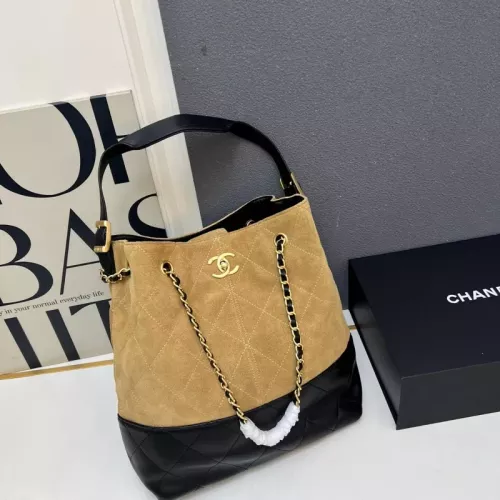 Replica Chanel AAA Quality Shoulder Bags For Women #1372007 $96.00 USD for Wholesale