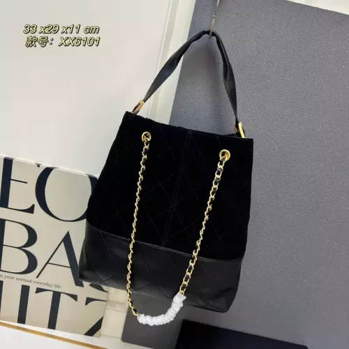 Replica Chanel AAA Quality Shoulder Bags For Women #1372008 $96.00 USD for Wholesale