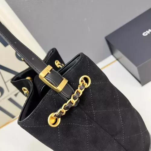 Replica Chanel AAA Quality Shoulder Bags For Women #1372008 $96.00 USD for Wholesale