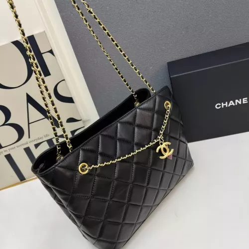 Replica Chanel AAA Quality Shoulder Bags For Women #1372010 $96.00 USD for Wholesale