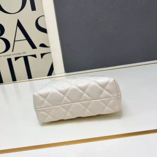 Replica Chanel AAA Quality Messenger Bags For Women #1372030 $82.00 USD for Wholesale