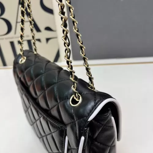 Replica Chanel AAA Quality Messenger Bags For Women #1372046 $88.00 USD for Wholesale