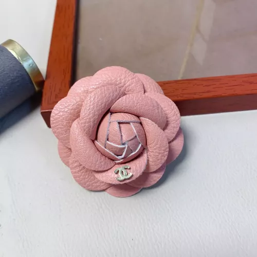 Chanel Brooches For Women #1373185 $23.00 USD, Wholesale Replica Chanel Brooches