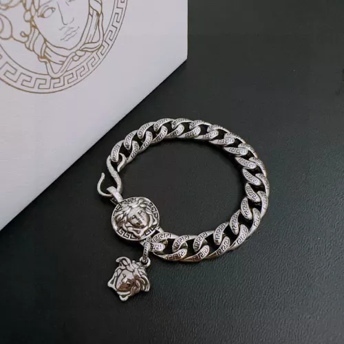 Versace Bracelets For Unisex #1373783 $82.00 USD, Wholesale Replica Versace Bracelets