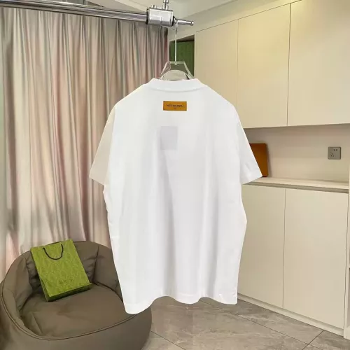Replica Louis Vuitton LV T-Shirts Short Sleeved For Unisex #1377085 $45.00 USD for Wholesale