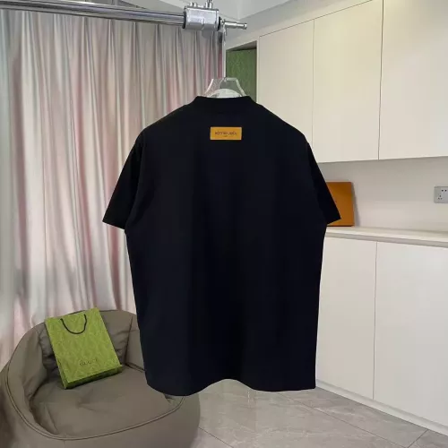 Replica Louis Vuitton LV T-Shirts Short Sleeved For Unisex #1377086 $45.00 USD for Wholesale