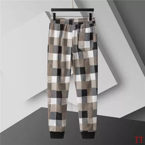 Replica Louis Vuitton LV Tracksuits Long Sleeved For Men #1377402 $92.00 USD for Wholesale