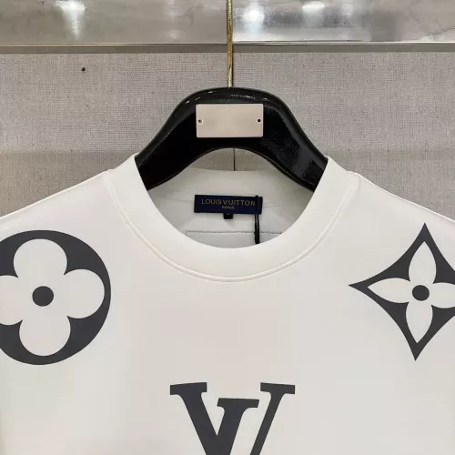 Replica Louis Vuitton LV Hoodies Long Sleeved For Men #1377619 $82.00 USD for Wholesale