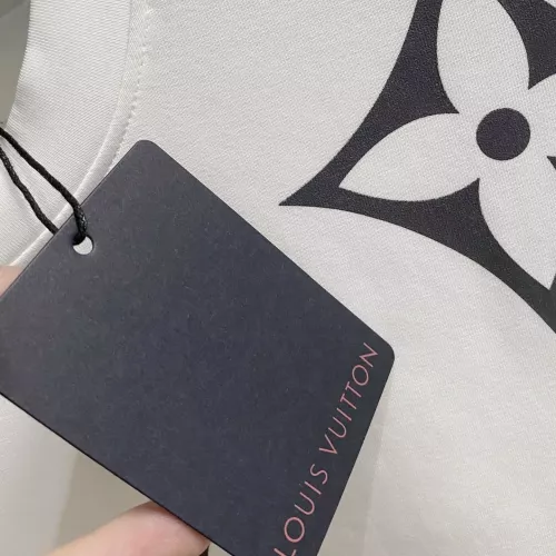 Replica Louis Vuitton LV Hoodies Long Sleeved For Men #1377619 $82.00 USD for Wholesale