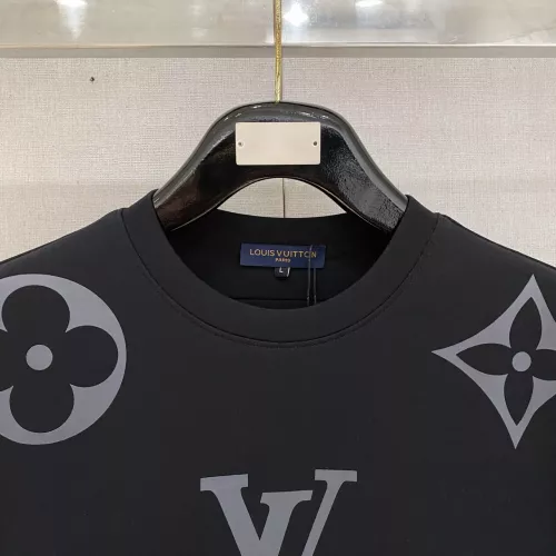 Replica Louis Vuitton LV Hoodies Long Sleeved For Men #1377620 $82.00 USD for Wholesale