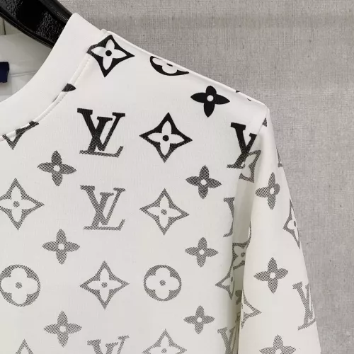 Replica Louis Vuitton LV Hoodies Long Sleeved For Men #1377624 $82.00 USD for Wholesale