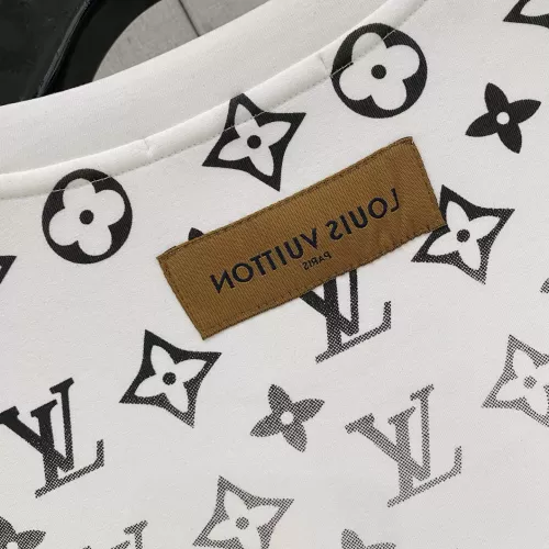 Replica Louis Vuitton LV Hoodies Long Sleeved For Men #1377624 $82.00 USD for Wholesale