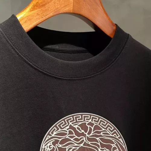 Replica Versace T-Shirts Long Sleeved For Unisex #1378402 $42.00 USD for Wholesale