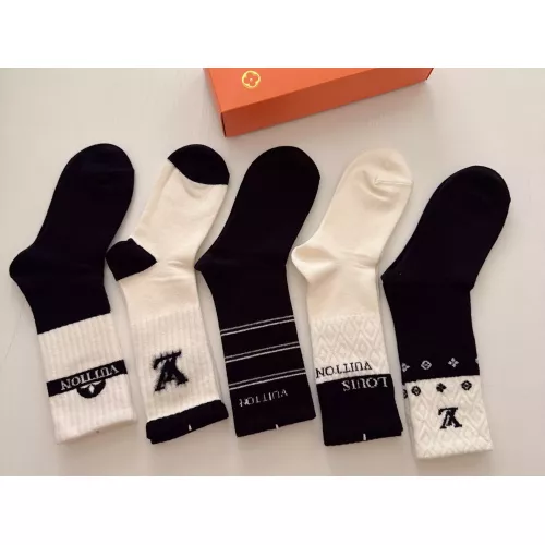 Replica Louis Vuitton LV Socks For Women #1378403 $29.00 USD for Wholesale