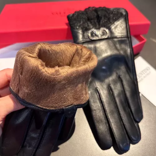 Replica Valentino Gloves For Women #1379168 $48.00 USD for Wholesale