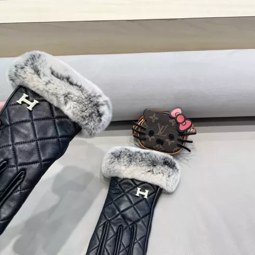 Replica Hermes Gloves For Women #1379184 $52.00 USD for Wholesale