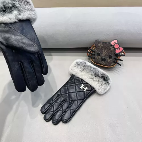 Replica Hermes Gloves For Women #1379184 $52.00 USD for Wholesale