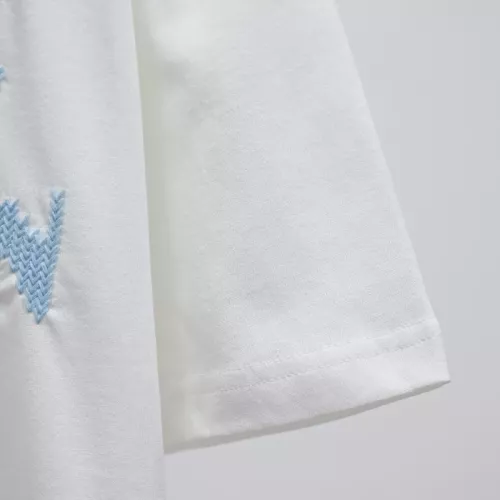 Replica Louis Vuitton LV T-Shirts Short Sleeved For Unisex #1379588 $45.00 USD for Wholesale