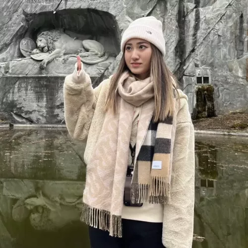 Replica Burberry Scarf #1379994 $60.00 USD for Wholesale