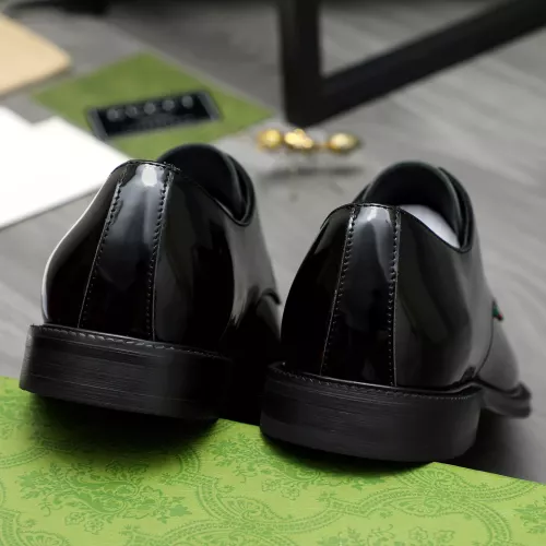 Replica Gucci Oxfords Shoes For Men #1380617 $96.00 USD for Wholesale