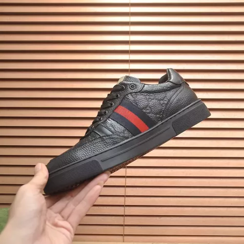 Replica Gucci Casual Shoes For Men #1381599 $92.00 USD for Wholesale