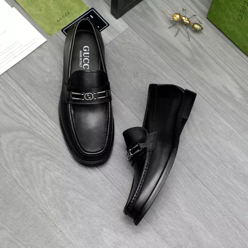 Replica Gucci Oxfords Shoes For Men #1381842 $88.00 USD for Wholesale