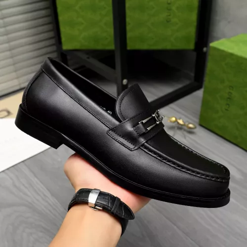 Replica Gucci Oxfords Shoes For Men #1381842 $88.00 USD for Wholesale