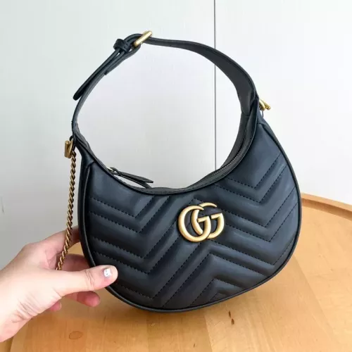 Replica Gucci AAA Quality Handbags For Women #1382147 $72.00 USD for Wholesale