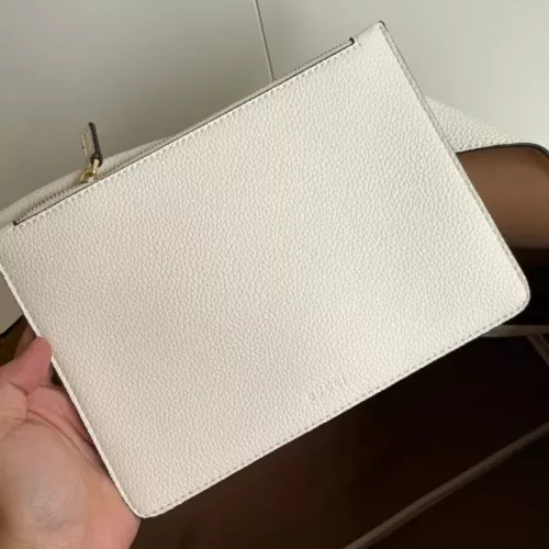 Replica Gucci AAA Quality Handbags For Women #1382150 $92.00 USD for Wholesale
