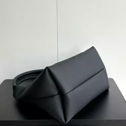 Replica Gucci AAA Quality Handbags For Women #1382164 $76.00 USD for Wholesale