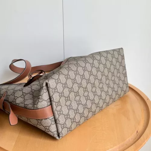 Replica Gucci AAA Quality Messenger Bags For Women #1382322 $80.00 USD for Wholesale