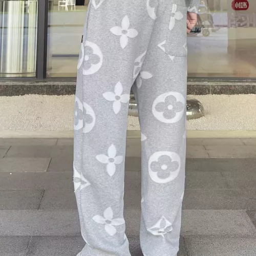 Replica Louis Vuitton LV Tracksuits Long Sleeved For Men #1382365 $102.00 USD for Wholesale