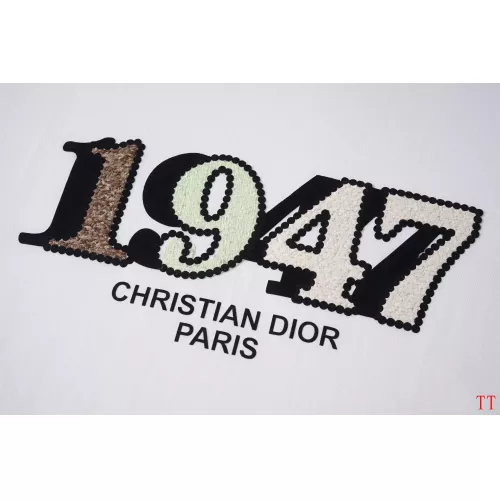Replica Christian Dior T-Shirts Short Sleeved For Unisex #1383830 $32.00 USD for Wholesale