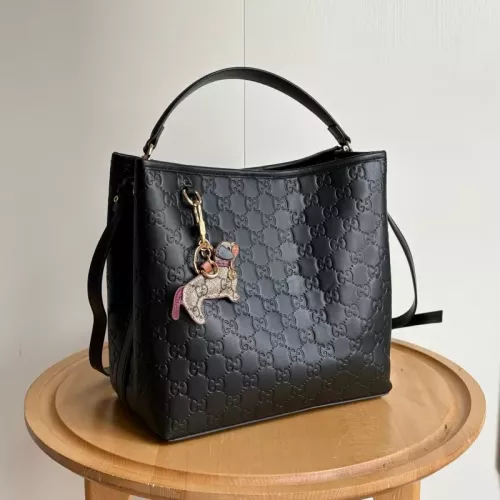 Replica Gucci AAA Quality Messenger Bags For Women #1384155 $98.00 USD for Wholesale