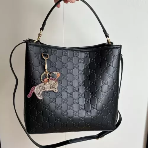 Replica Gucci AAA Quality Messenger Bags For Women #1384155 $98.00 USD for Wholesale