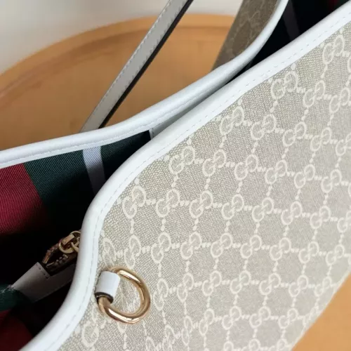 Replica Gucci AAA Quality Messenger Bags For Women #1384165 $76.00 USD for Wholesale