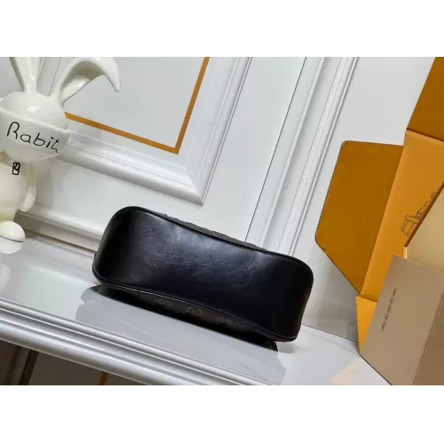 Replica Louis Vuitton AAA Quality Messenger Bags For Women #1384449 $80.00 USD for Wholesale