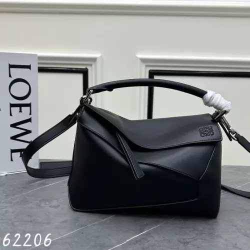 LOEWE AAA Quality Messenger Bags For Women #1385651 $145.00 USD, Wholesale Replica LOEWE AAA Quality Messenger Bags