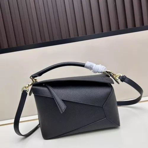 LOEWE AAA Quality Messenger Bags For Women #1385659 $145.00 USD, Wholesale Replica LOEWE AAA Quality Messenger Bags