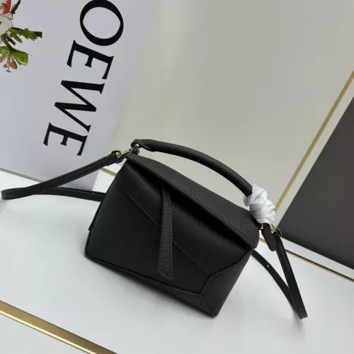 LOEWE AAA Quality Messenger Bags For Women #1385663 $122.00 USD, Wholesale Replica LOEWE AAA Quality Messenger Bags